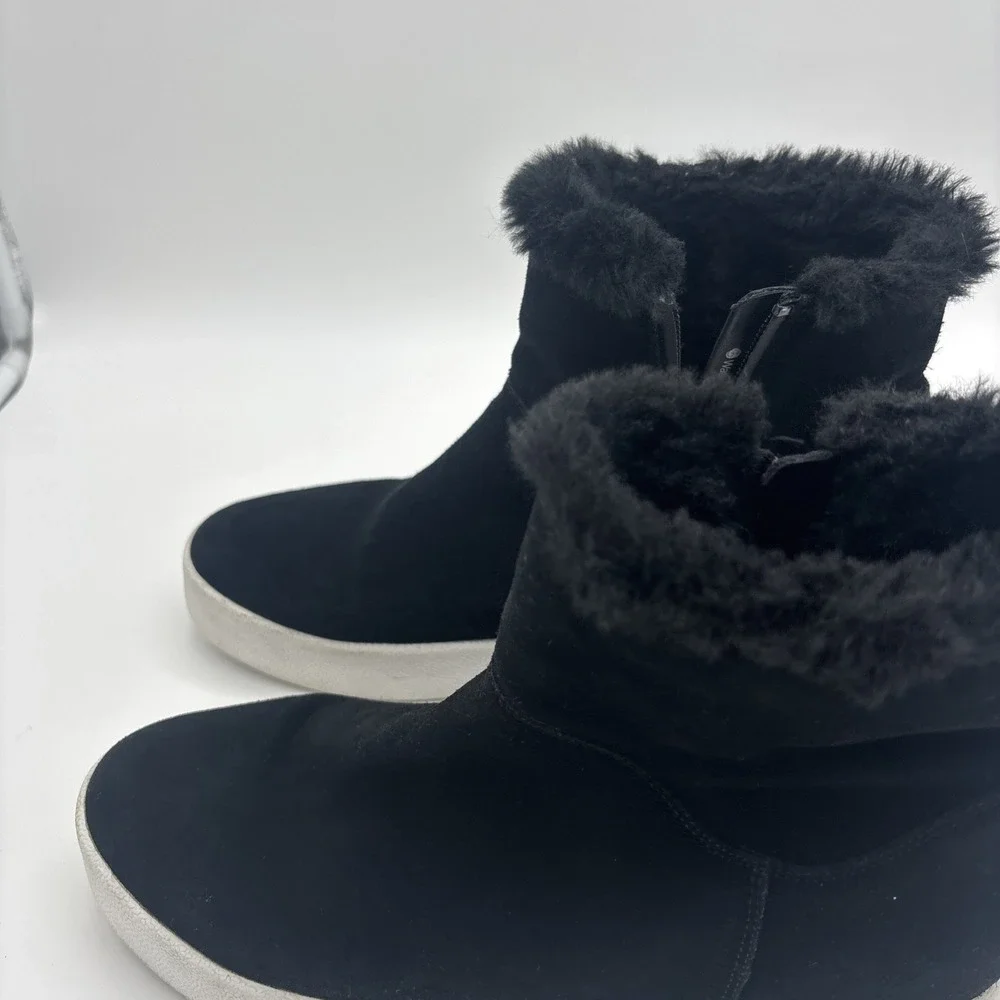 Blondo Haven Waterproof Suede Comfort Sneaker, Women's Size 9 Black. Winter Shoe